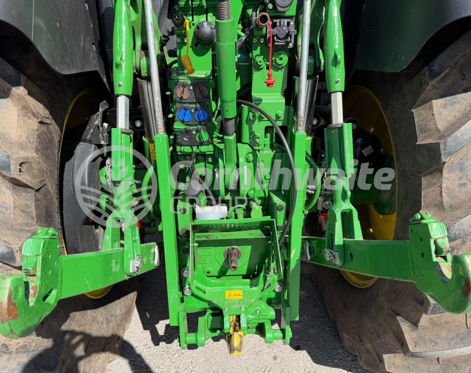 John Deere 6R 155