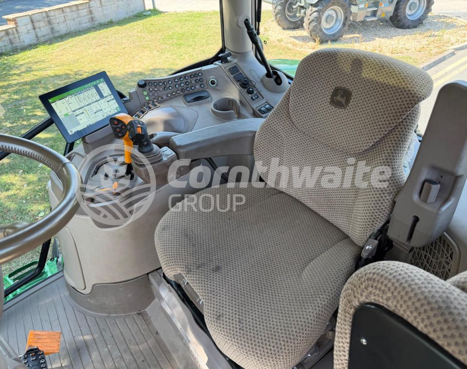 John Deere 6R 155