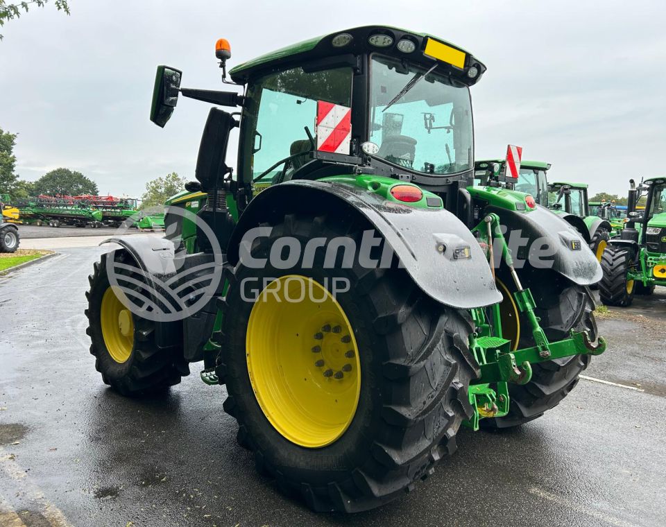John Deere 6R 250