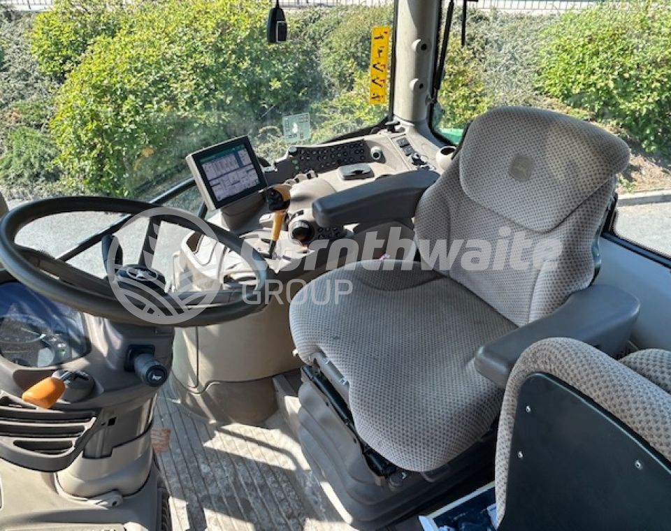 John Deere 6155R