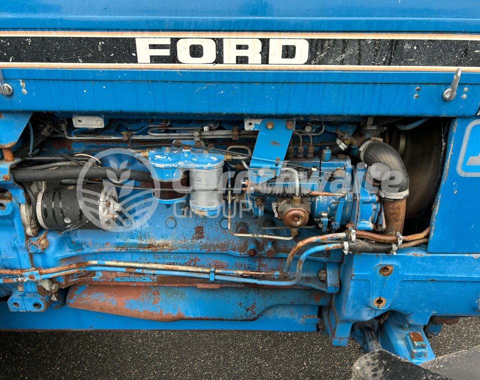 Ford 7810