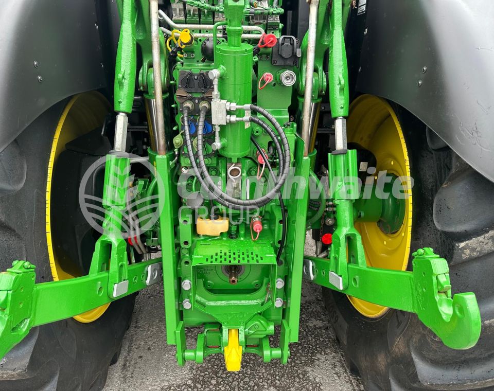 John Deere 6155R