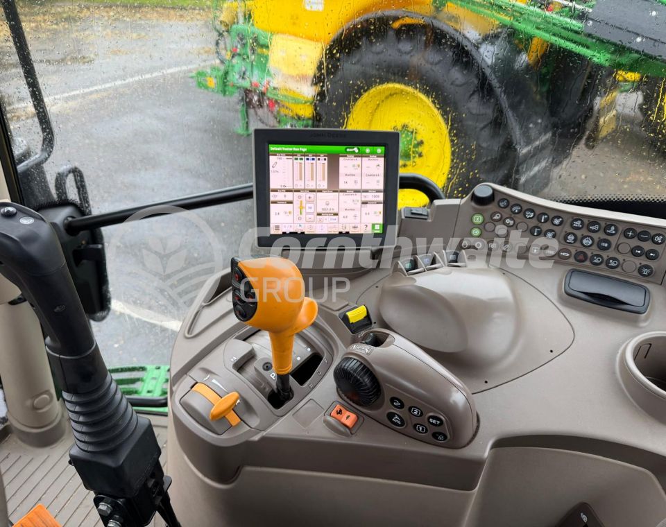 John Deere 6R 120