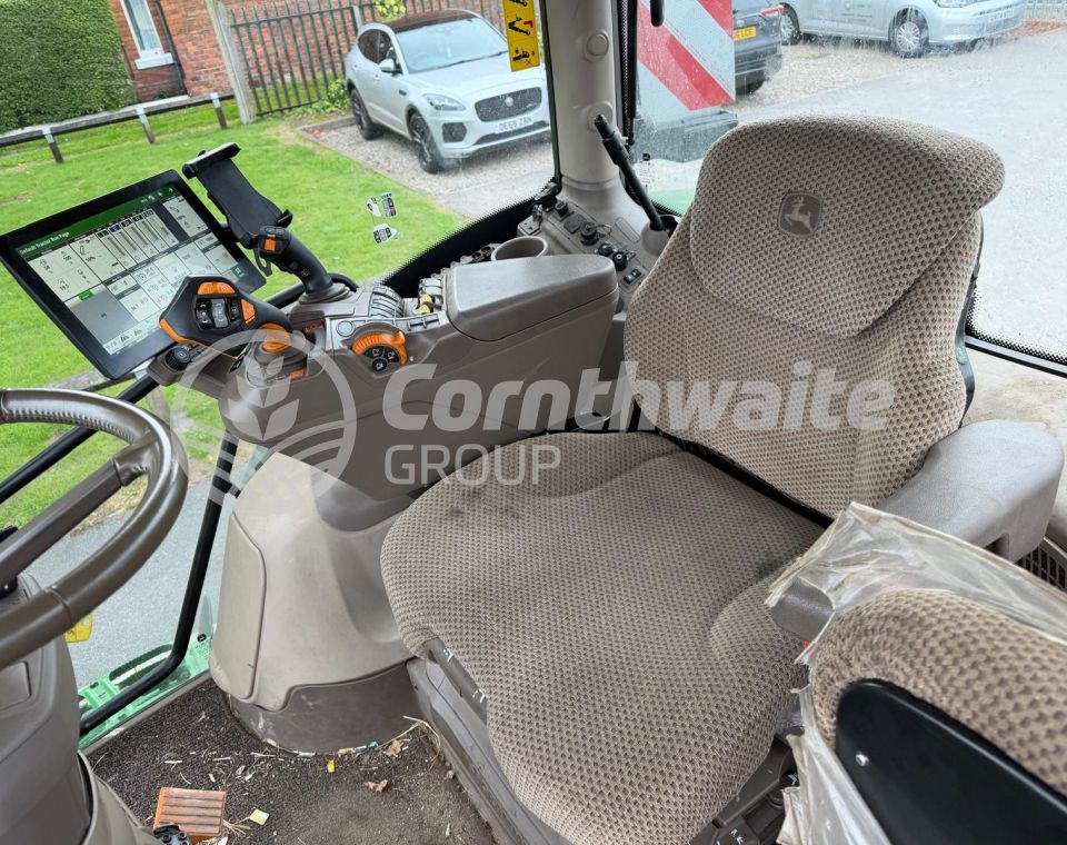John Deere 6R 185