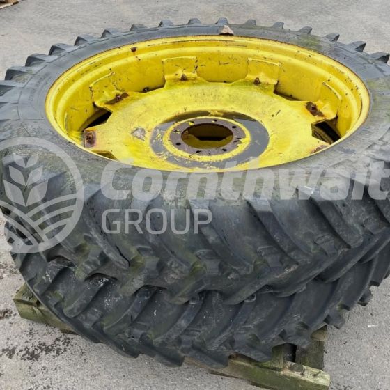 John Deere 340/85R46 Row Crop Wheels Mitch tyres adjustable centres 