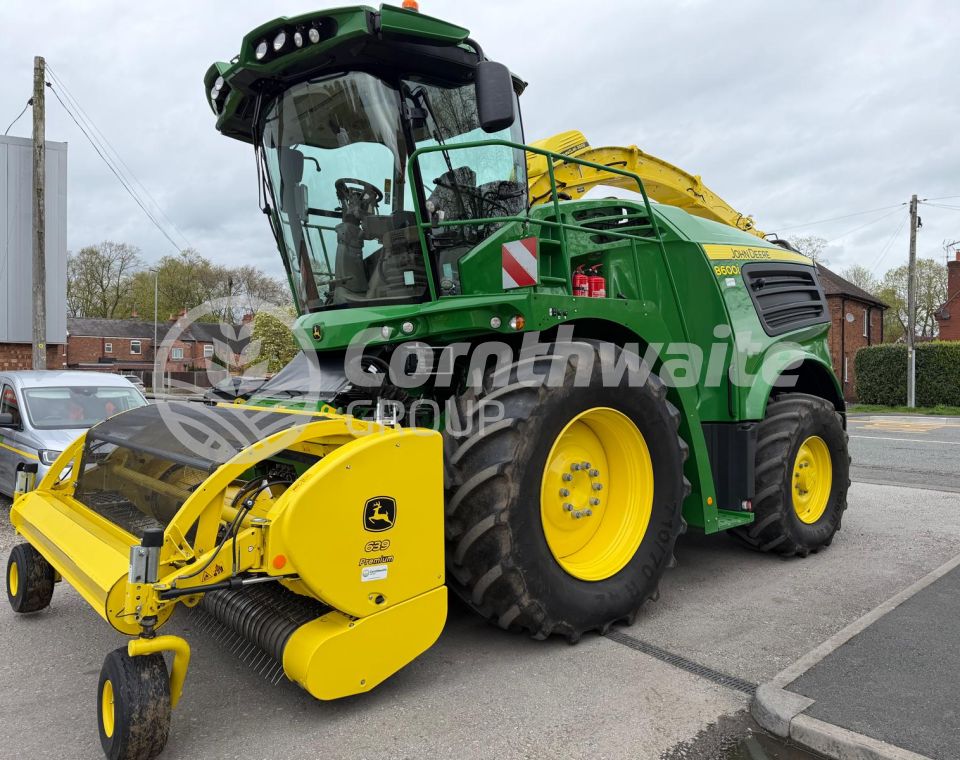 John Deere 8600i