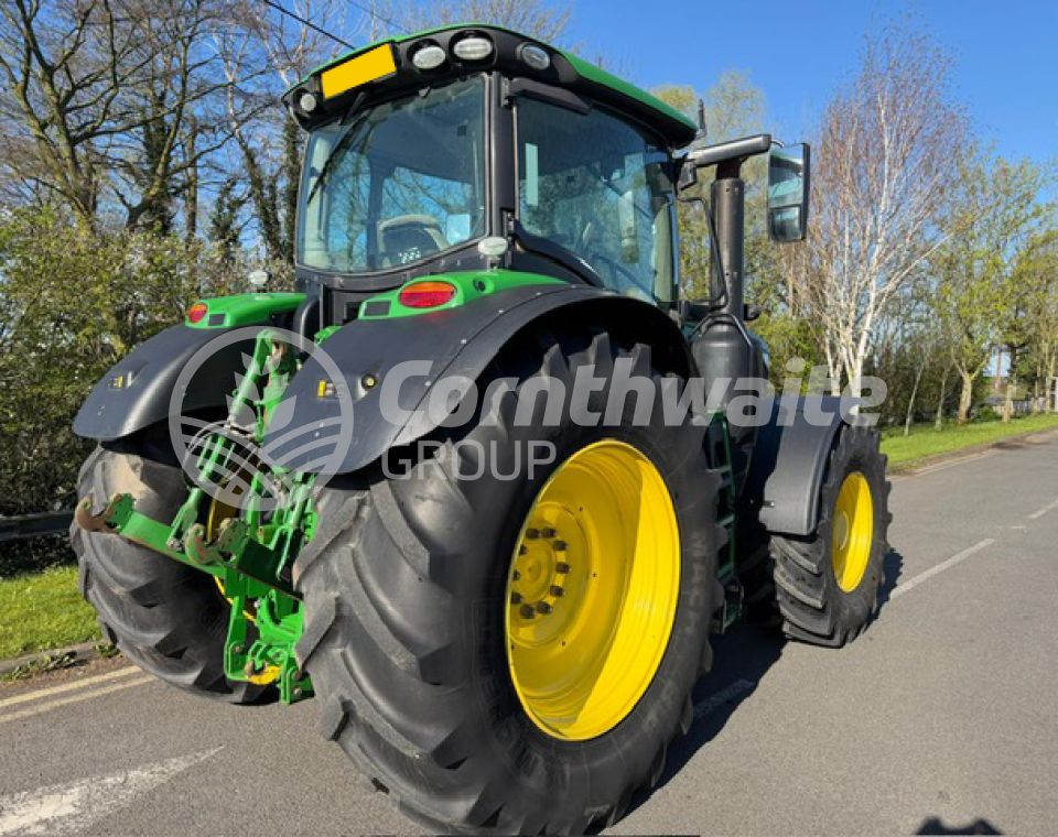 John Deere 6250R