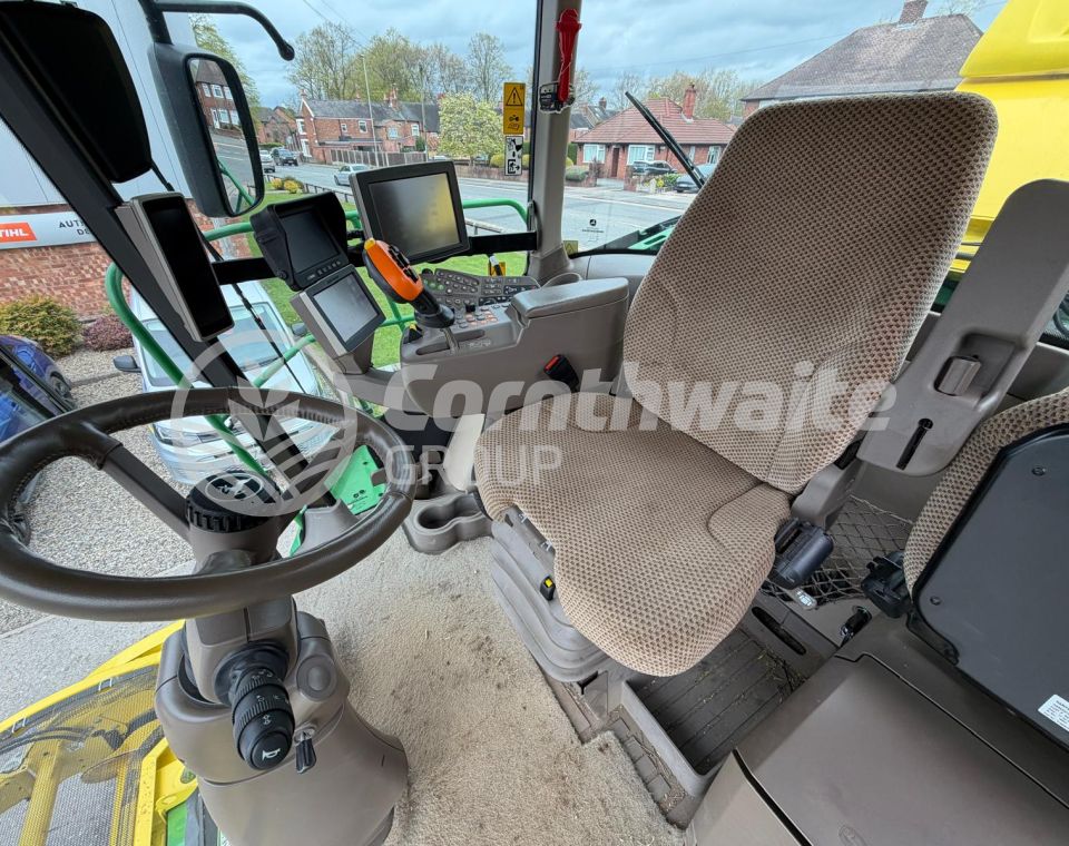 John Deere 8600i