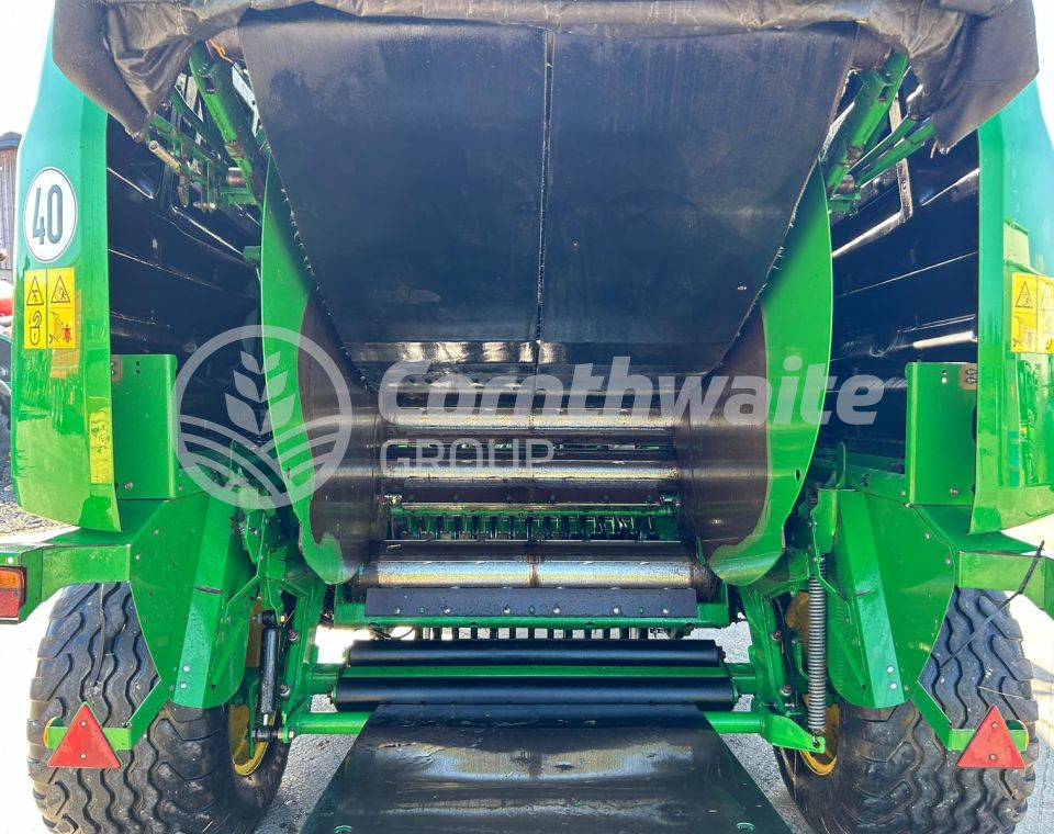 John Deere 960
