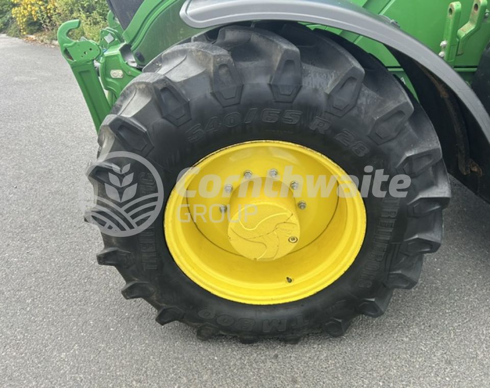John Deere 6155R