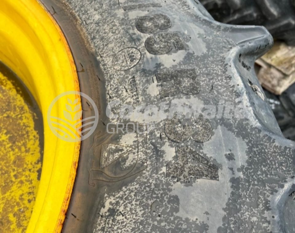 John Deere Row Crop Wheels 380/90R50 and 380/85R34