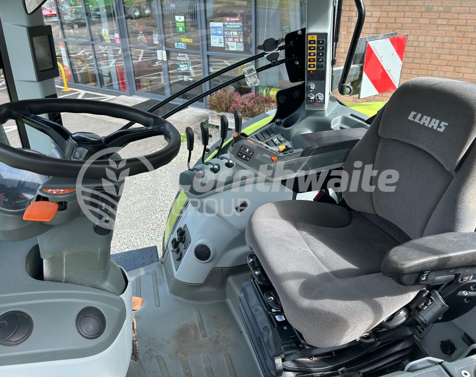 Claas 650 Arion