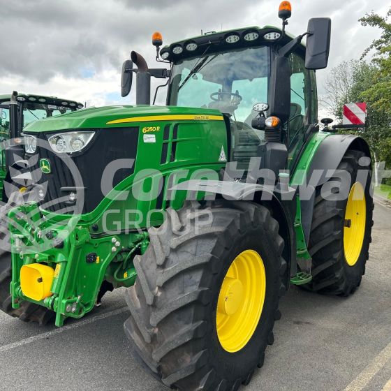 John Deere 6250R