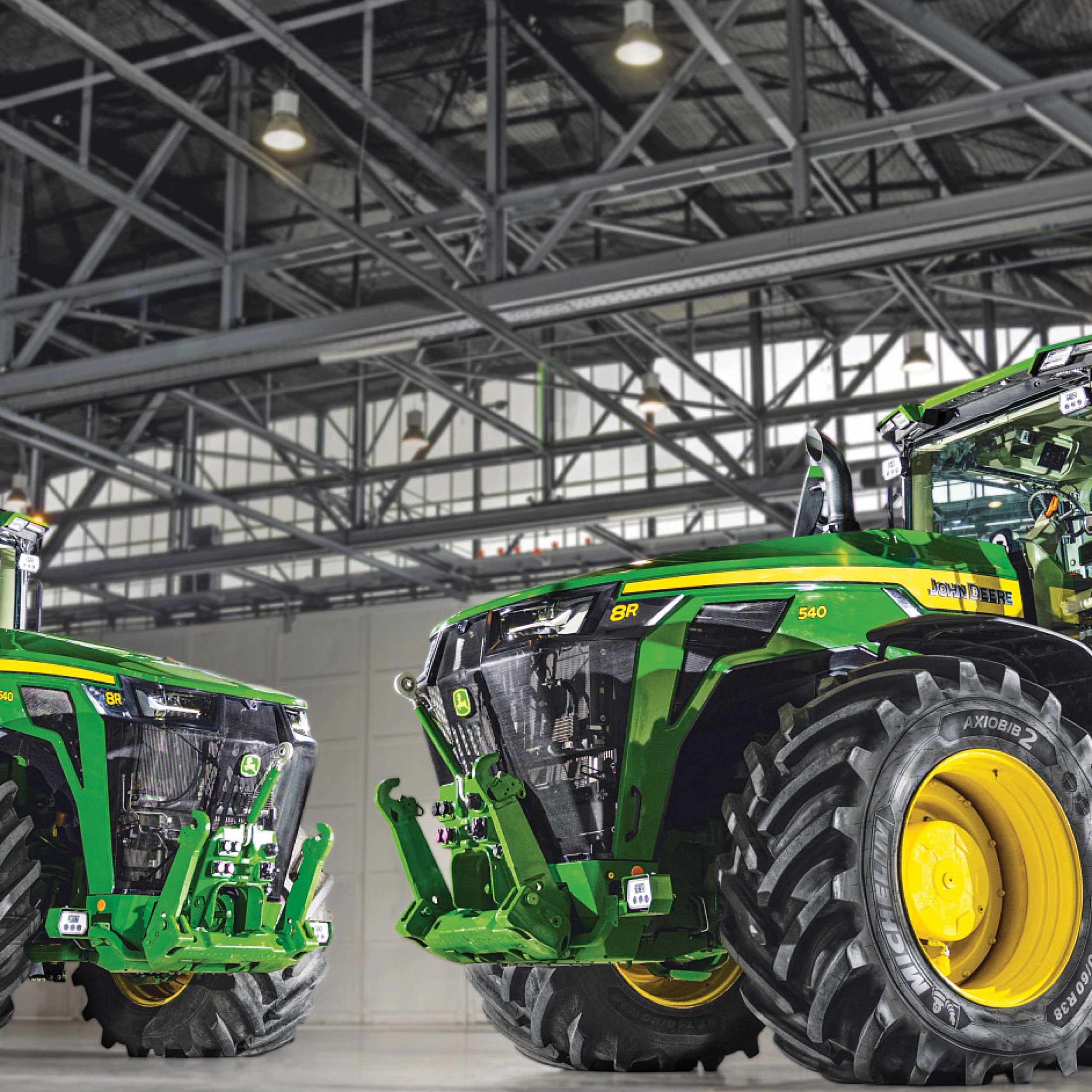 THE ALL-NEW JOHN DEERE 8R/ 8RX